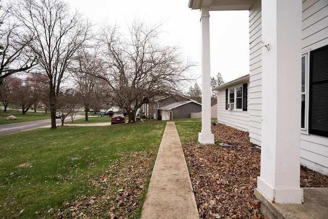751 Vicksburg Dr, Mansfield, OH 44904 - view of grassy yard