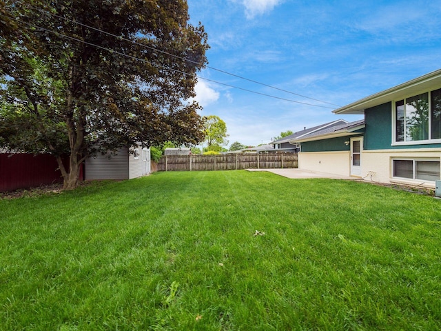 2852 Longfield Rd, Columbus, OH 43204 - view of yard with a patio area and an outdoor structure