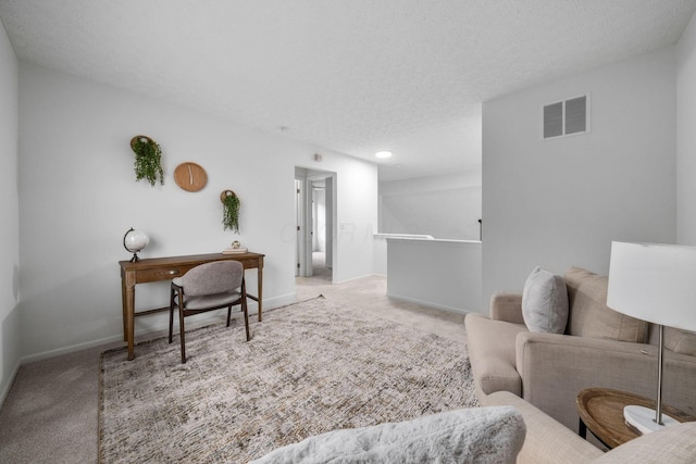 155 Arrowfeather Ln, Lewis Center, OH 43035 - living area with carpet, baseboards, recessed lighting, and a textured ceiling