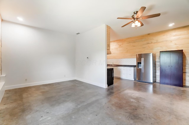 9730 Lancaster Kirkersville Rd NW, Baltimore, OH 43105 - unfurnished living room with visible vents, baseboards, ceiling fan, recessed lighting, and finished concrete flooring