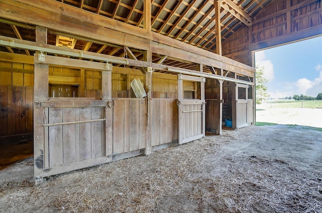 9730 Lancaster Kirkersville Rd NW, Baltimore, OH 43105 - view of stable