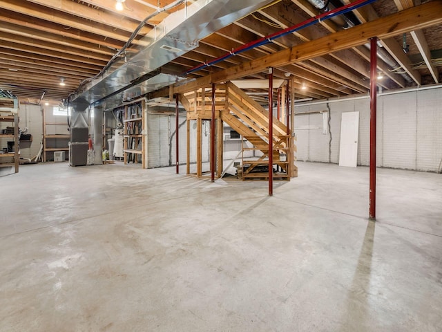 9684 Shawnee Trl, Powell, OH 43065 - unfinished below grade area featuring heating unit and water heater