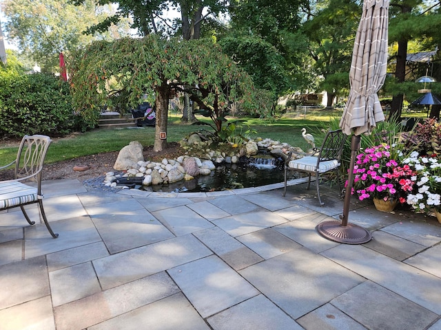7918 Sethwick Rd, Dublin, OH 43016 - view of patio / terrace