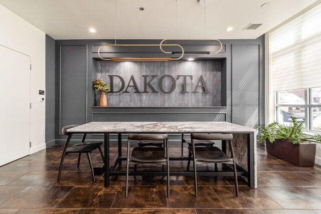 dining area with recessed lighting