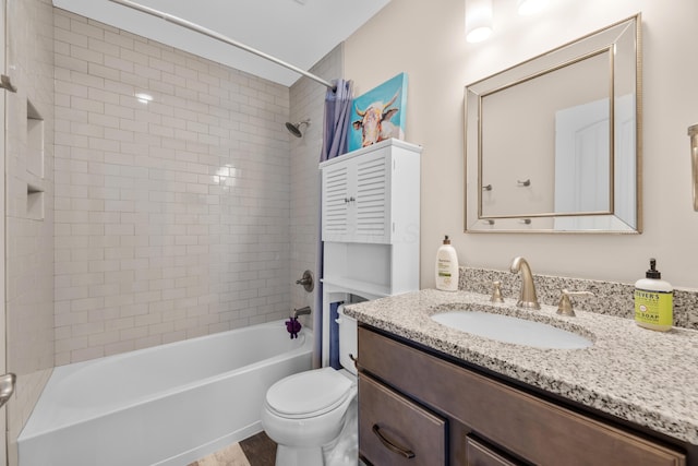 816 Kelburn Ln, Pickerington, OH 43147 - full bathroom featuring shower / bathing tub combination, vanity, and toilet