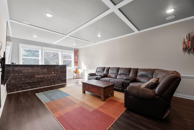 816 Kelburn Ln, Pickerington, OH 43147 - living room featuring recessed lighting, coffered ceiling, wood finished floors, and baseboards