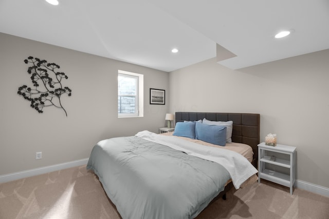 816 Kelburn Ln, Pickerington, OH 43147 - bedroom featuring light carpet, baseboards, and recessed lighting