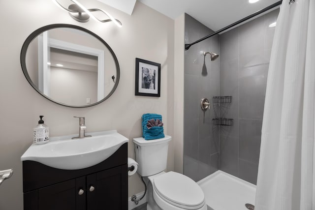 816 Kelburn Ln, Pickerington, OH 43147 - full bathroom featuring toilet, vanity, and a stall shower