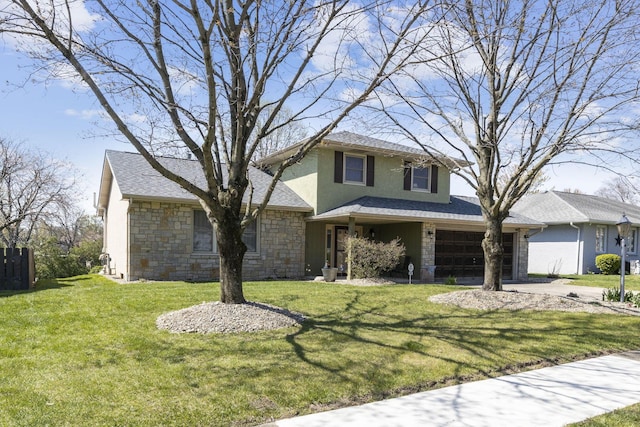 traditional-style home with stucco siding, stone siding, a shingled roof, and a front yard