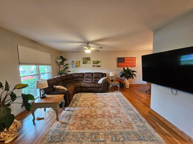 3890 Tamara Dr, Grove City, OH 43123 - living area featuring wood finished floors and a ceiling fan