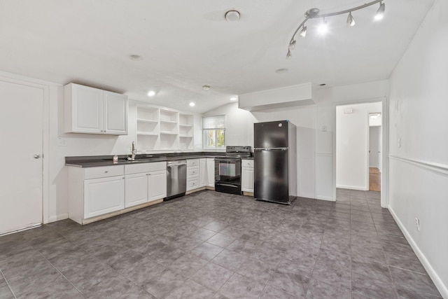 3318 Darbyshire Dr, Hilliard, OH 43026 - kitchen with vaulted ceiling, dark countertops, open shelves, a sink, and stainless steel appliances