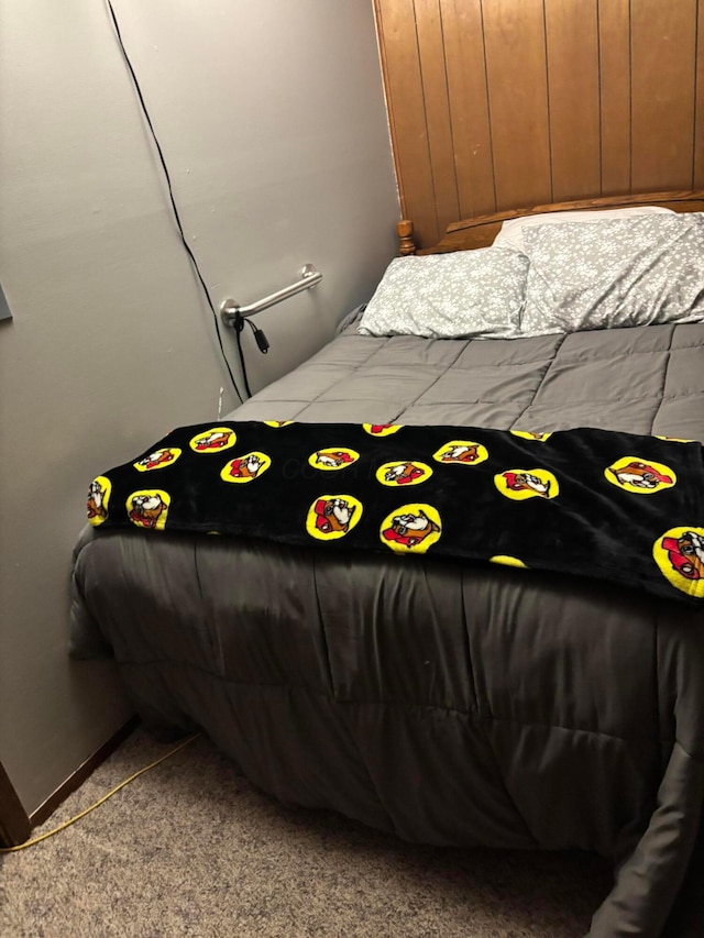 bedroom featuring carpet flooring