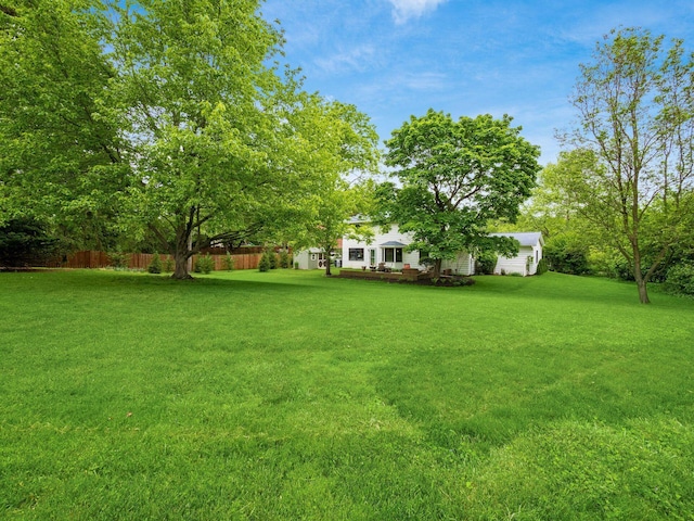 4159 Rowanne Rd, Columbus, OH 43214 - view of yard