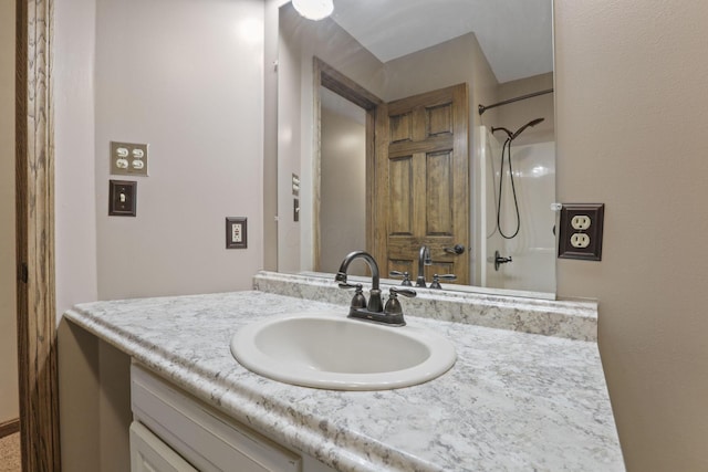 full bath with vanity