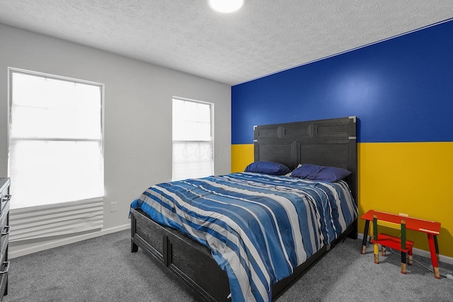 1065 Mastell Dr, Reynoldsburg, OH 43068 - bedroom with carpet floors and baseboards