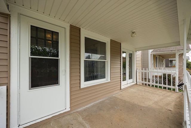 196 E Woodrow Ave, Columbus, OH 43207 - view of porch