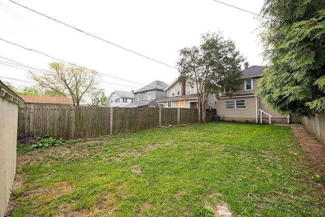 196 E Woodrow Ave, Columbus, OH 43207 - view of yard featuring central air condition unit