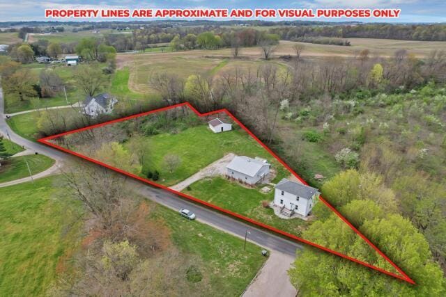 drone / aerial view featuring a rural view