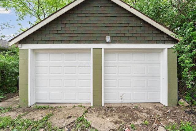 238 E Barthman Ave, Columbus, OH 43207 - view of detached garage