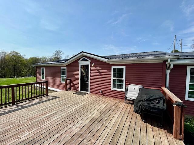 9330 Pidcock Rd, Zanesville, OH 43701 - view of deck