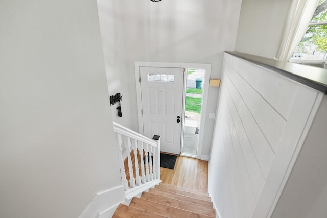 5133 Hidden View Dr, Hilliard, OH 43026 - entryway featuring light wood-type flooring, stairs, and baseboards