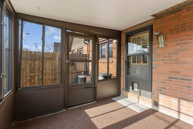 5796 Thada Ln, Columbus, OH 43229 - view of unfurnished sunroom