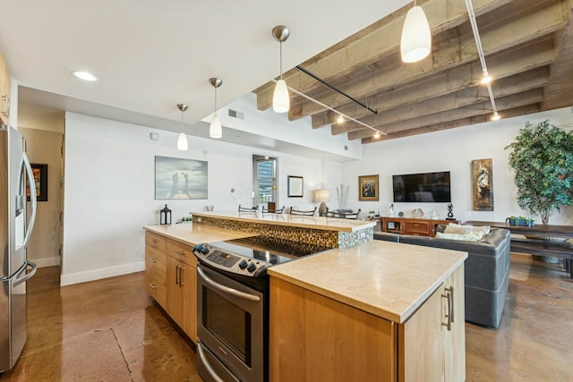 kitchen with stainless steel appliances, visible vents, baseboards, light countertops, and open floor plan
