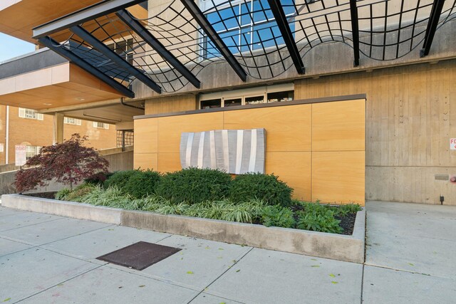 view of property exterior