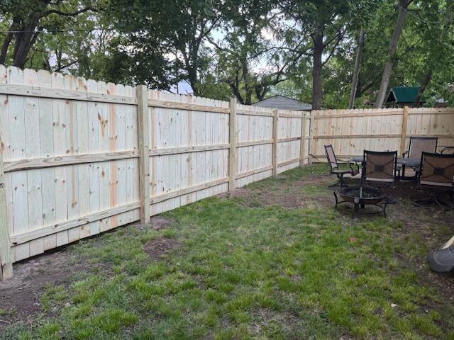1031 S Washington St, Circleville, OH 43113 - view of yard