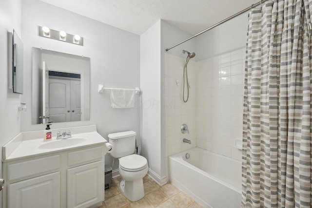 full bathroom with shower / bath combination with curtain, tile patterned flooring, vanity, baseboards, and toilet