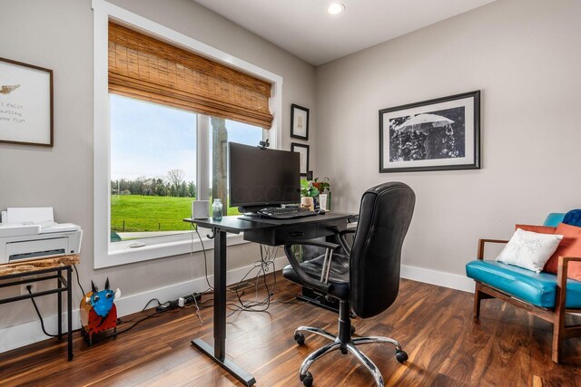 office space with wood finished floors, baseboards, and recessed lighting