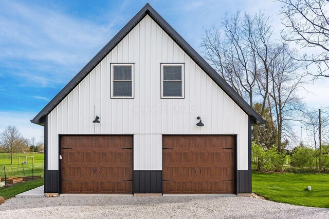 garage featuring a garage