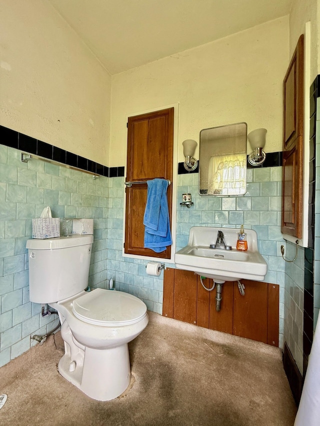 15825 State Route 207, Mount Sterling, OH 43143 - bathroom with wainscoting, tile walls, vanity, and toilet