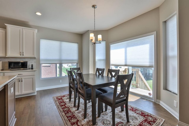684 Newton Dr, Beavercreek, OH 45434