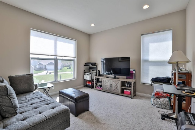 684 Newton Dr, Beavercreek, OH 45434