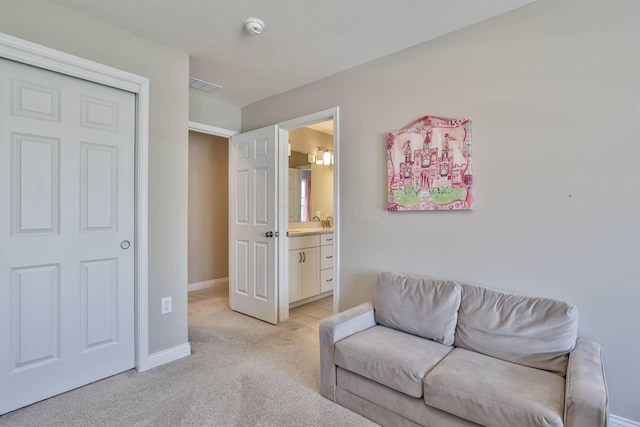684 Newton Dr, Beavercreek, OH 45434