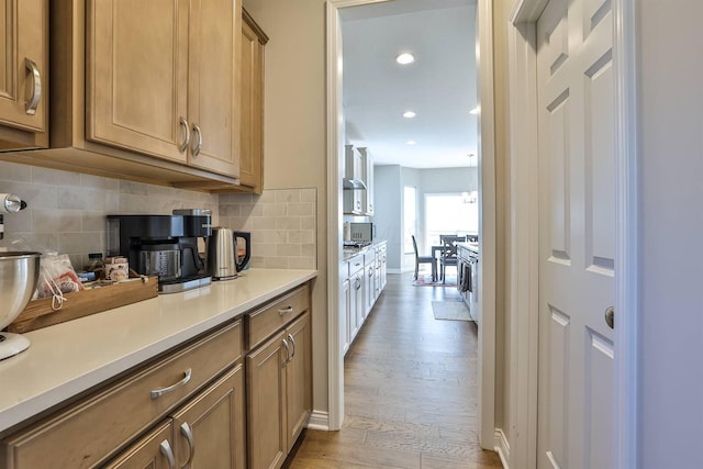 684 Newton Dr, Beavercreek, OH 45434