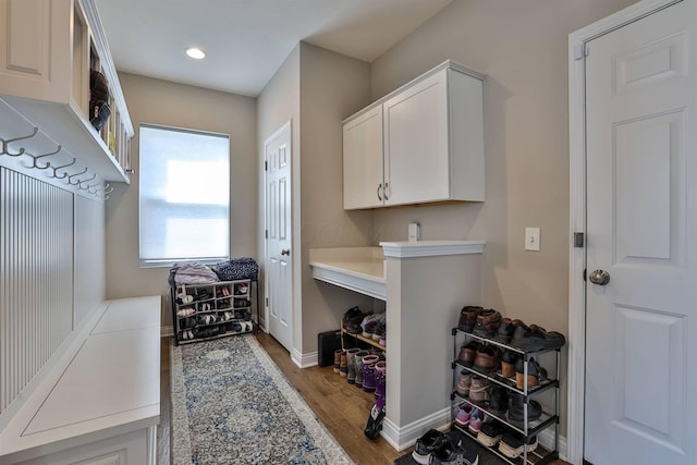 684 Newton Dr, Beavercreek, OH 45434