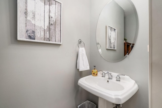6509 Spring Run Dr, Westerville, OH 43082 - bathroom with a sink