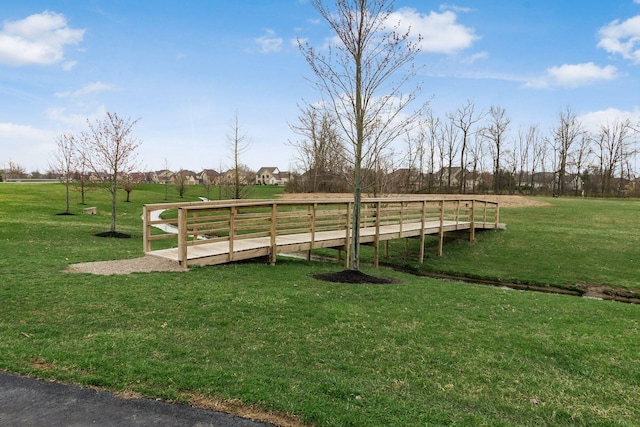 6509 Spring Run Dr, Westerville, OH 43082 - view of dock featuring a lawn