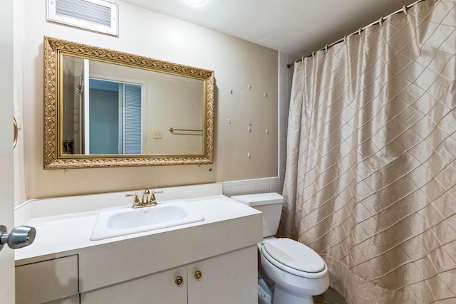 1000 Urlin Ave Unit 520, Columbus, OH 43212 - full bath with toilet and vanity