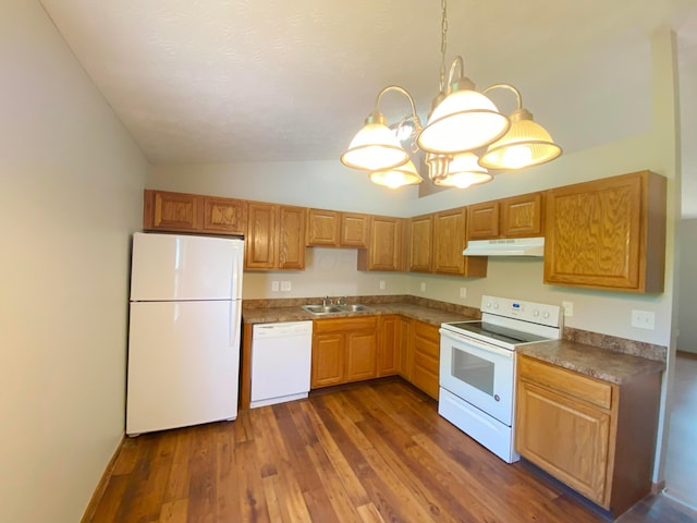 829 Crevis Ln, Columbus, OH 43228 - kitchen featuring white appliances, lofted ceiling, dark wood-type flooring, under cabinet range hood, and dark countertops
