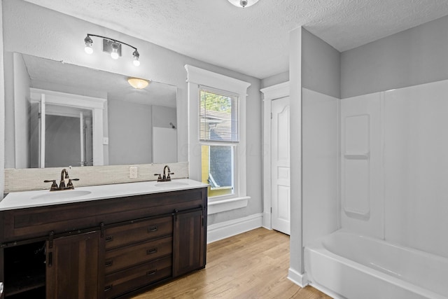 571 Gilbert St, Columbus, OH 43205 - photo 12