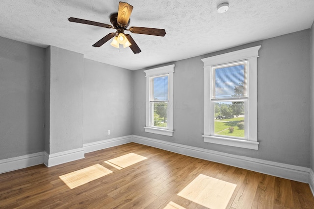 571 Gilbert St, Columbus, OH 43205 - photo 14