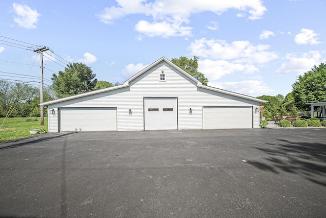 1812 Newark Granville Rd, Granville, OH 43023 - view of detached garage