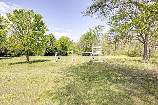 8028 Concord Rd, Johnstown, OH 43031 - view of green lawn