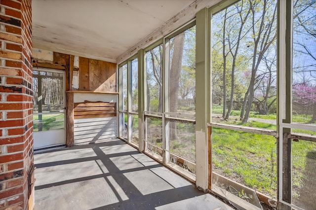 view of unfurnished sunroom