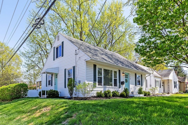 250 E Park St, Westerville, OH 43081 - bungalow-style house with a shingled roof and a front lawn