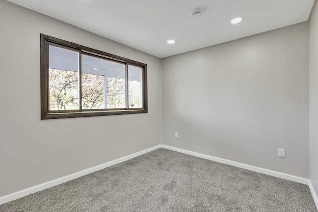 3907 Condit Rd, Sunbury, OH 43074 - unfurnished room featuring baseboards, carpet flooring, and recessed lighting
