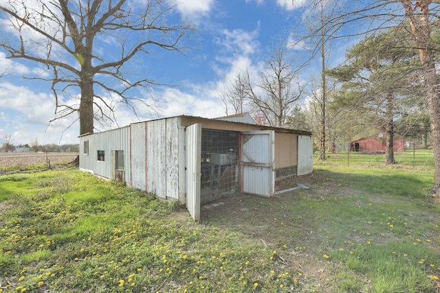 3907 Condit Rd, Sunbury, OH 43074 - view of poultry coop featuring fence